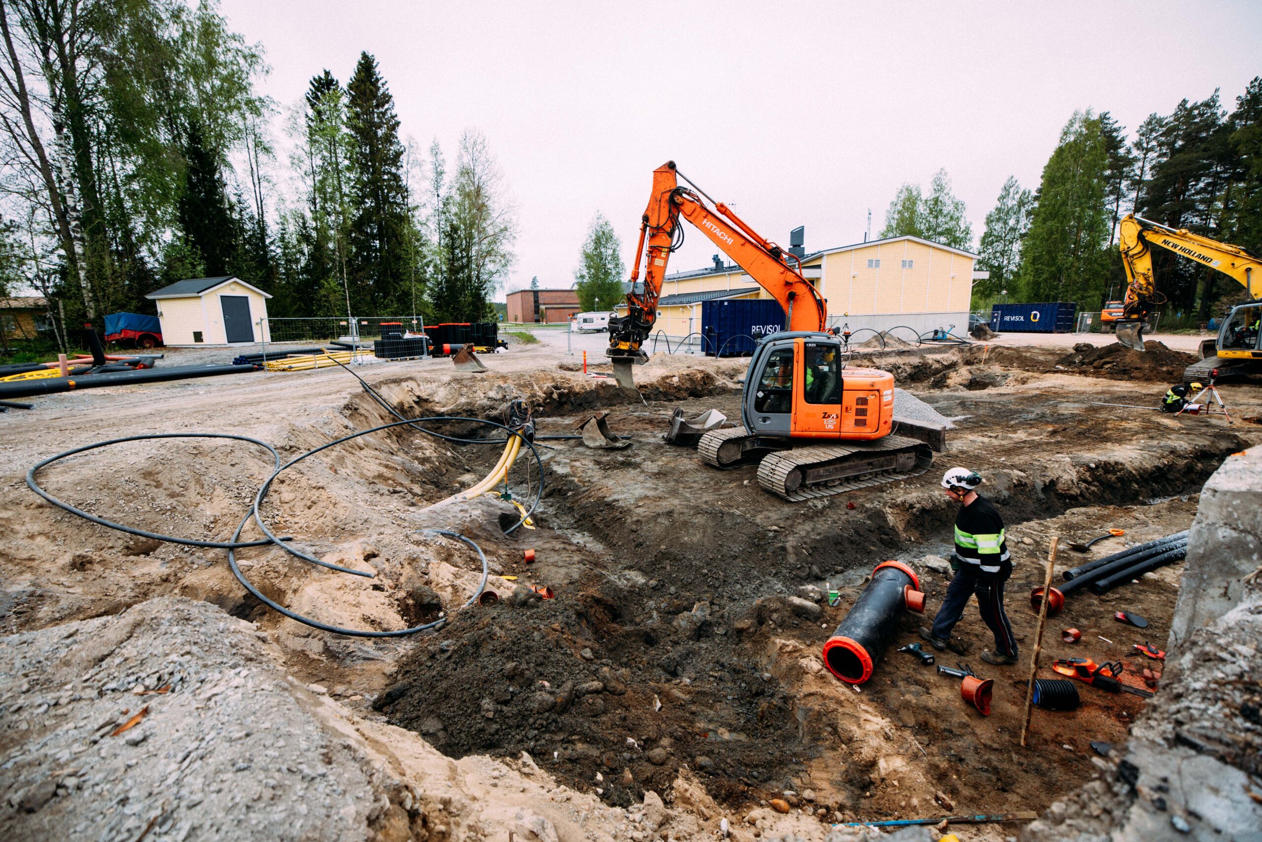 Kortesjärven uuden laitoksen perustukset tekee evijärveläinen Rakennus Mikko Oy